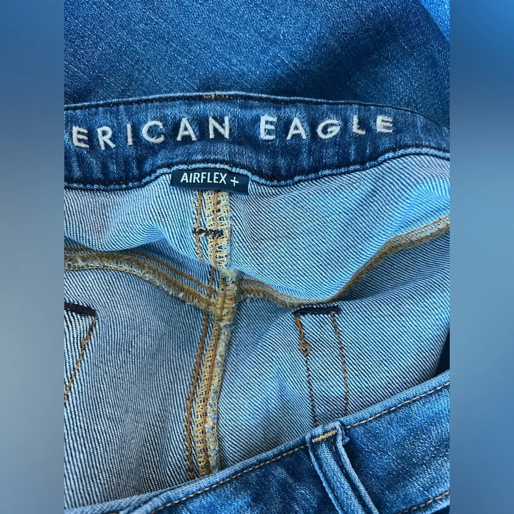 Sold - Picture 6 of 7